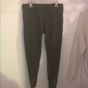 Fabletics yoga pants